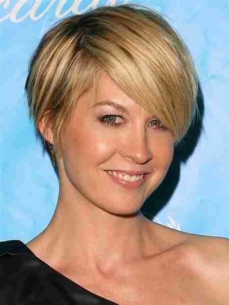 jenna elfman boobs|Jenna Elfman: Bio, Height, Weight, Age, Measurements